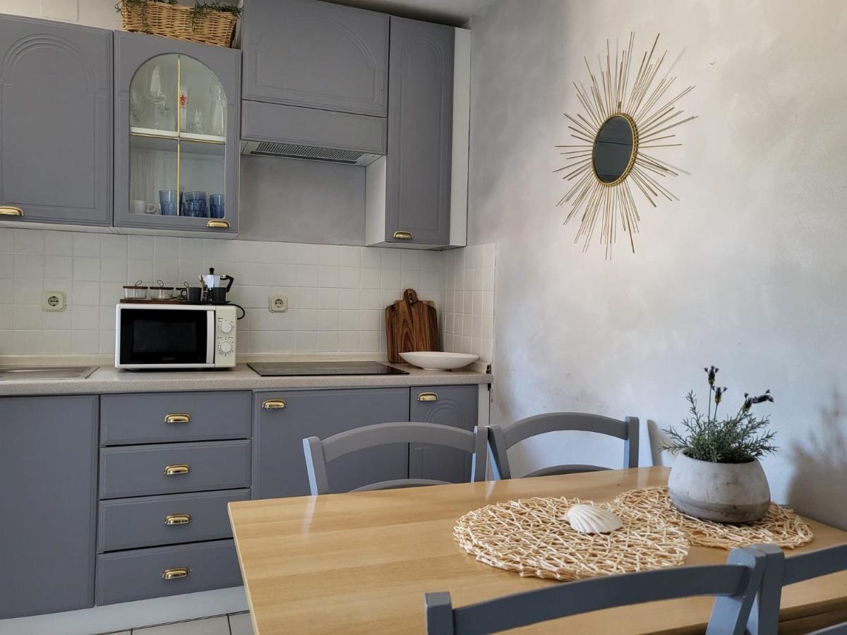 Apartments Grgic Njivice Eksteriør bilde
