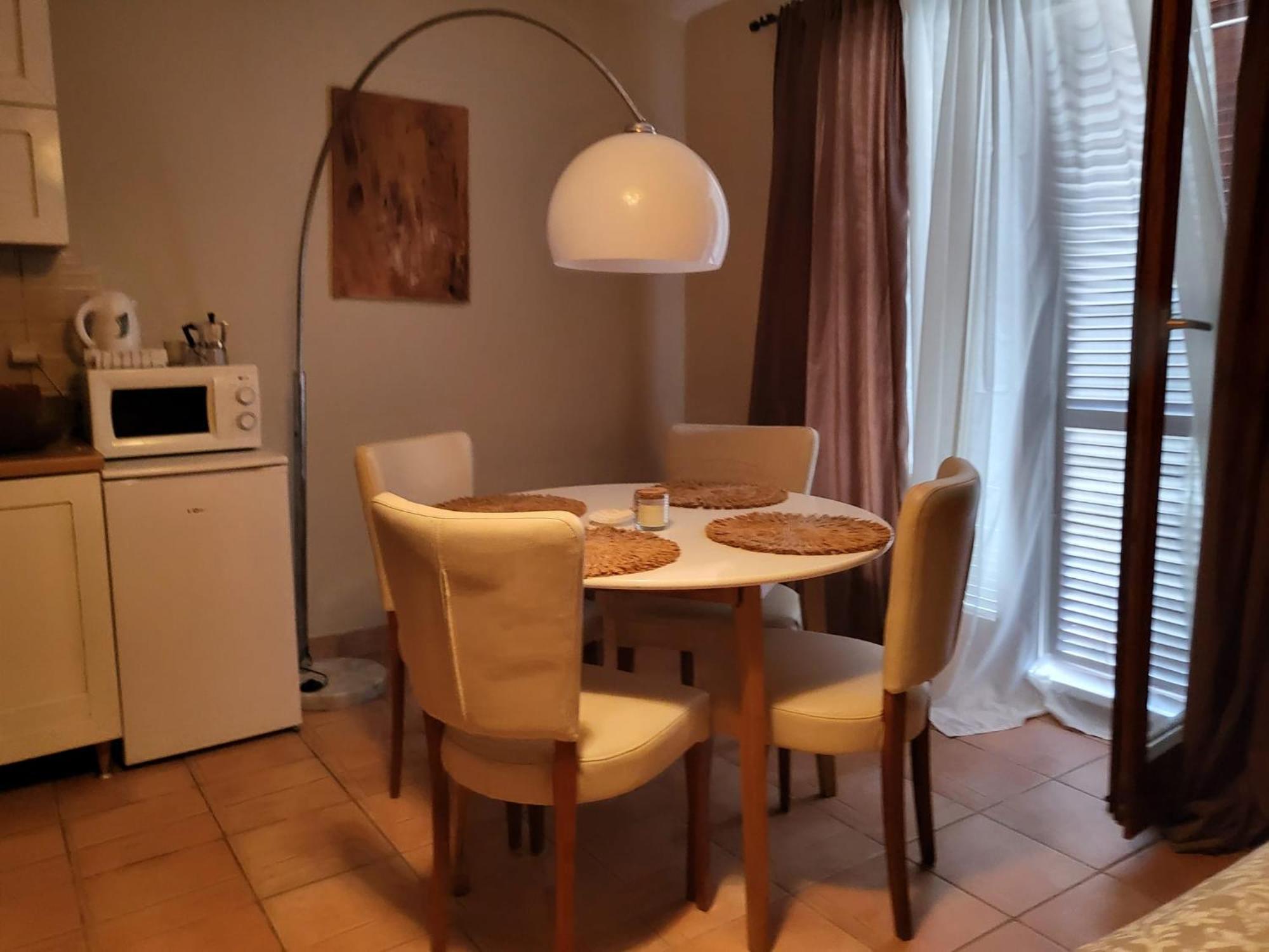 Apartments Grgic Njivice Eksteriør bilde